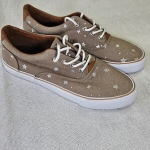 G H BASS NAVIGATE SP18 WOMEN'S SIZE 6 M 2087 3639 252